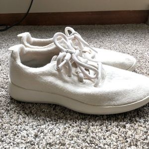 women's allbird tennis shoes